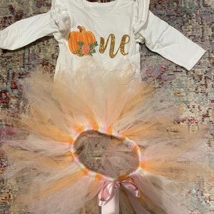 Pumpkin 1st birthday outfit chair & photo banner